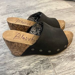 Black Sandal Wedge Women’s Shoe size 7 blowfish